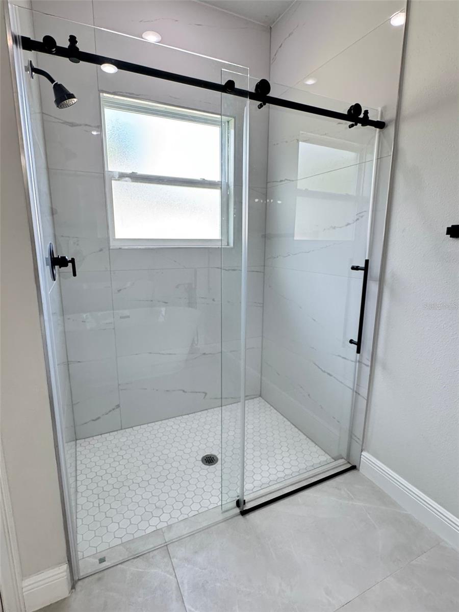 Image 33 of 62 For 14957 Sw 63rd Court Rd