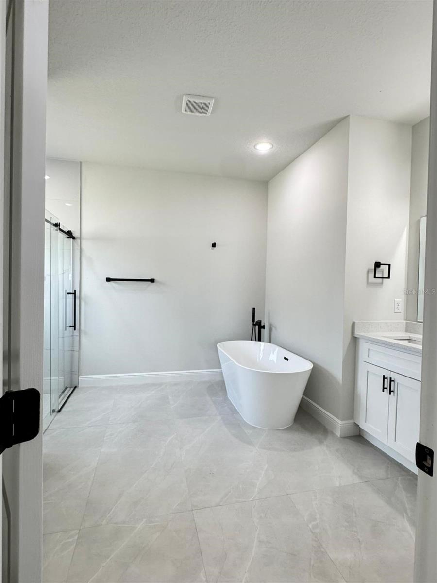 Image 34 of 62 For 14957 Sw 63rd Court Rd