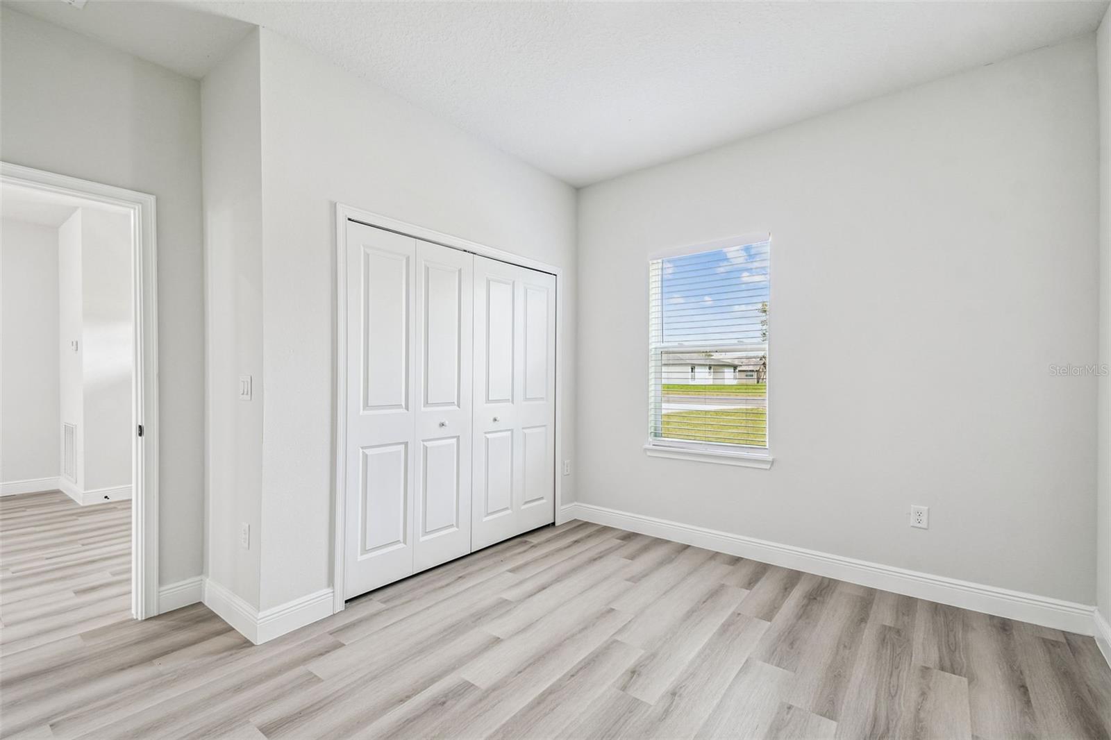 Image 37 of 62 For 14957 Sw 63rd Court Rd