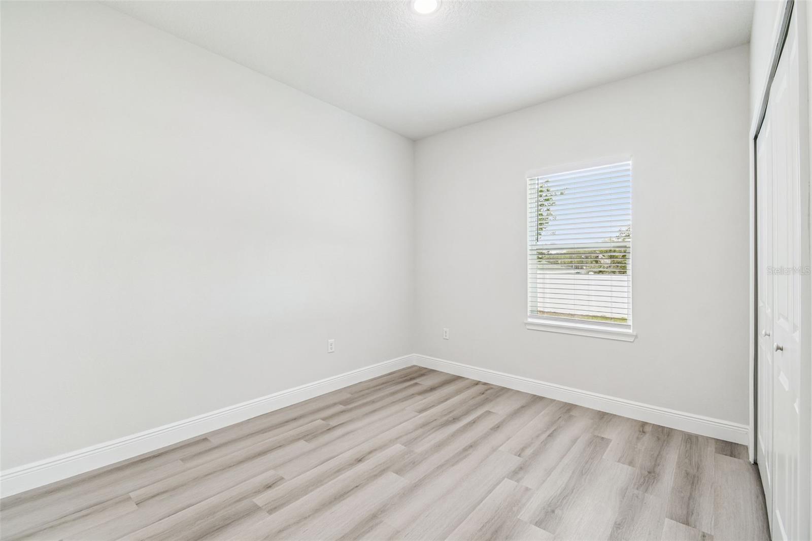 Image 42 of 62 For 14957 Sw 63rd Court Rd
