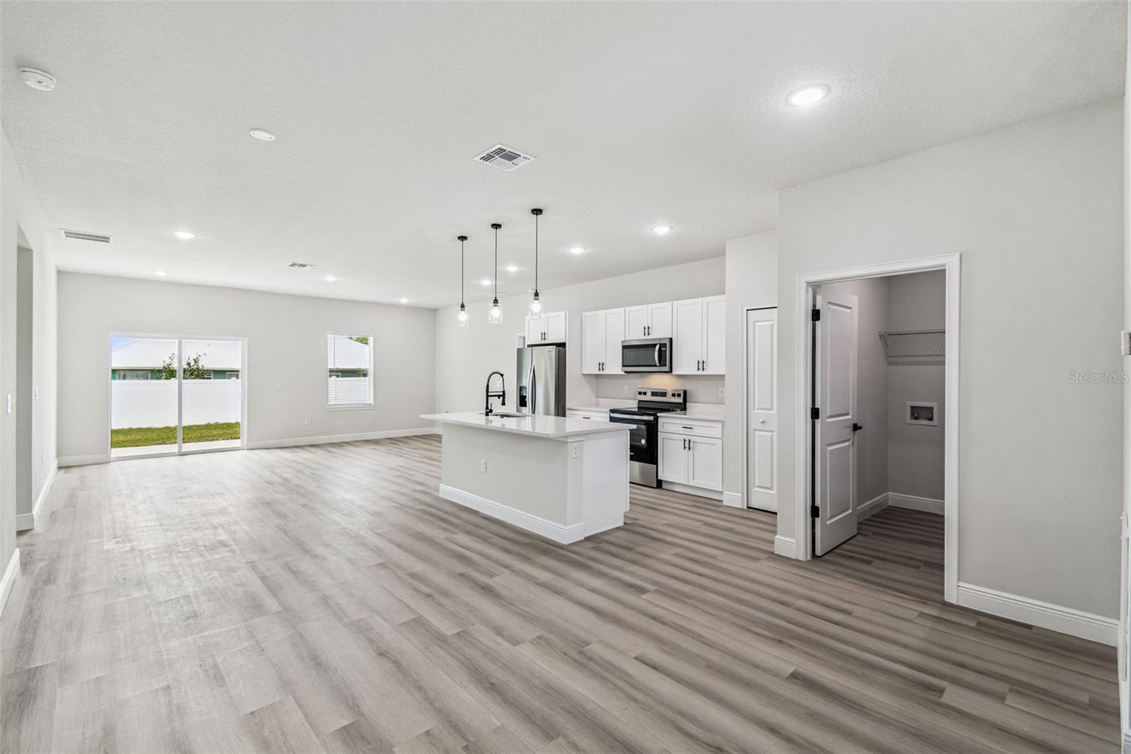 Image 6 of 62 For 14957 Sw 63rd Court Rd