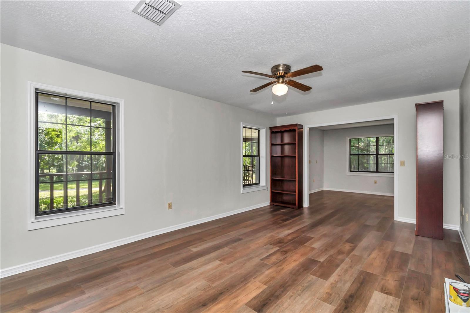 Image 10 of 60 For 8470 186th Street