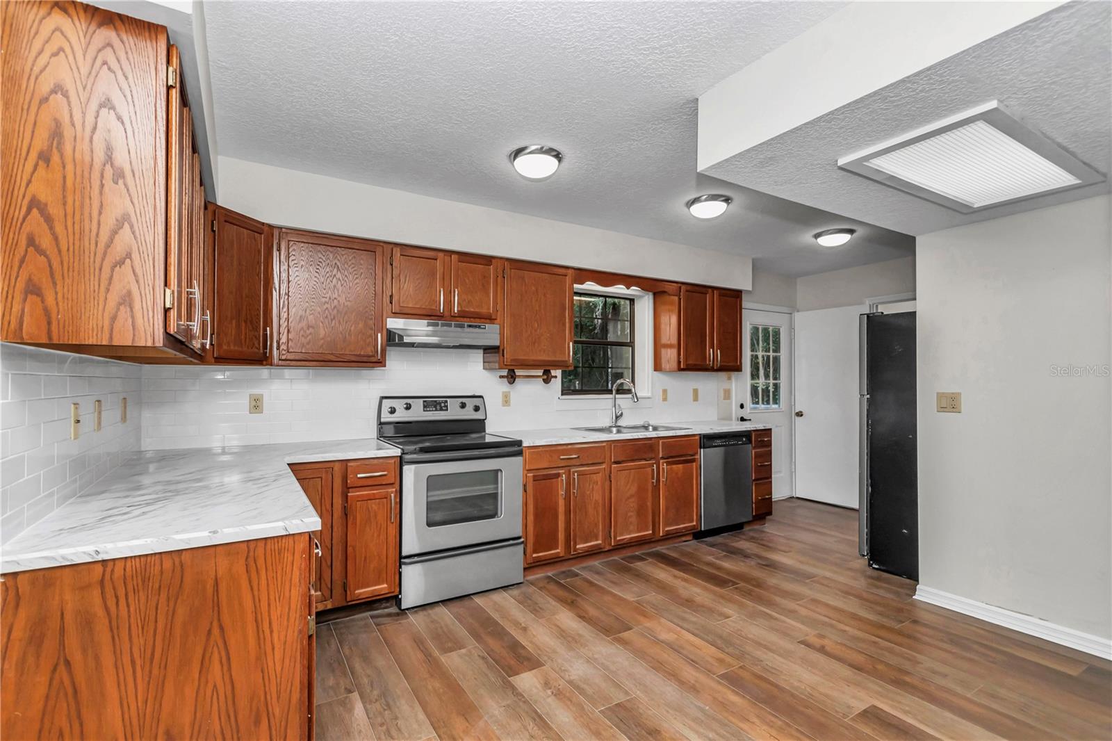 Image 20 of 60 For 8470 186th Street