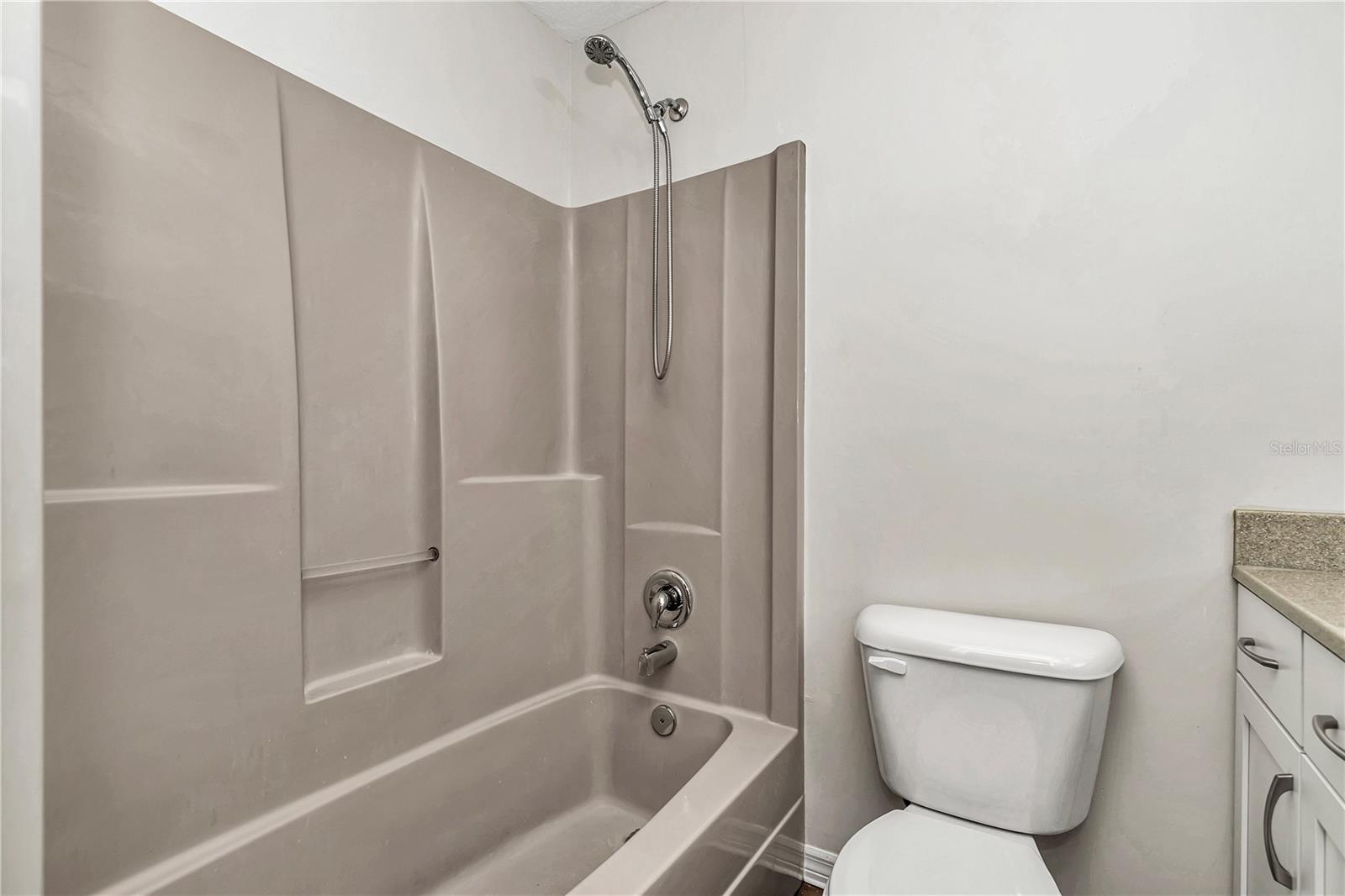 Image 30 of 60 For 8470 186th Street