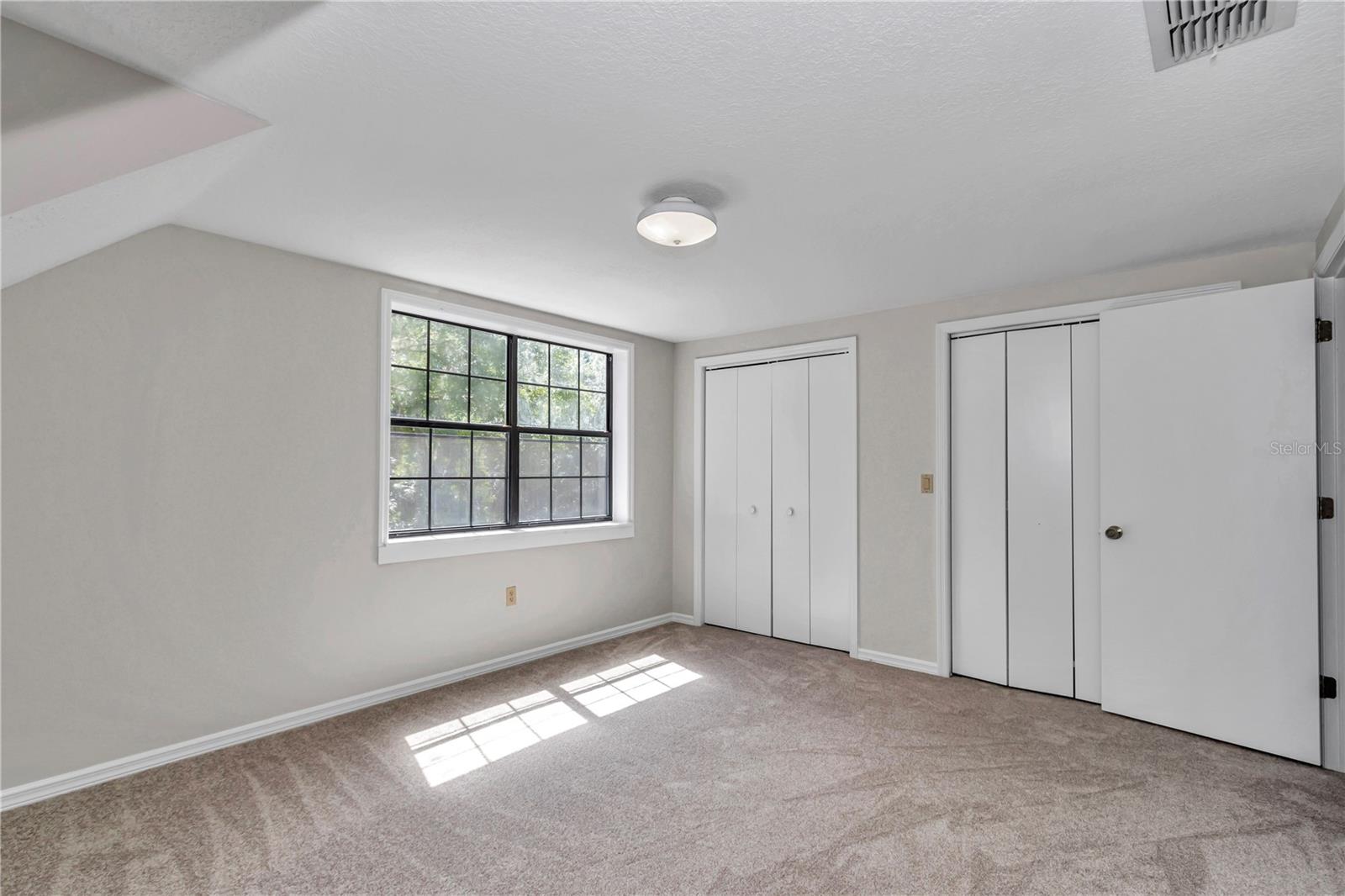 Image 36 of 60 For 8470 186th Street