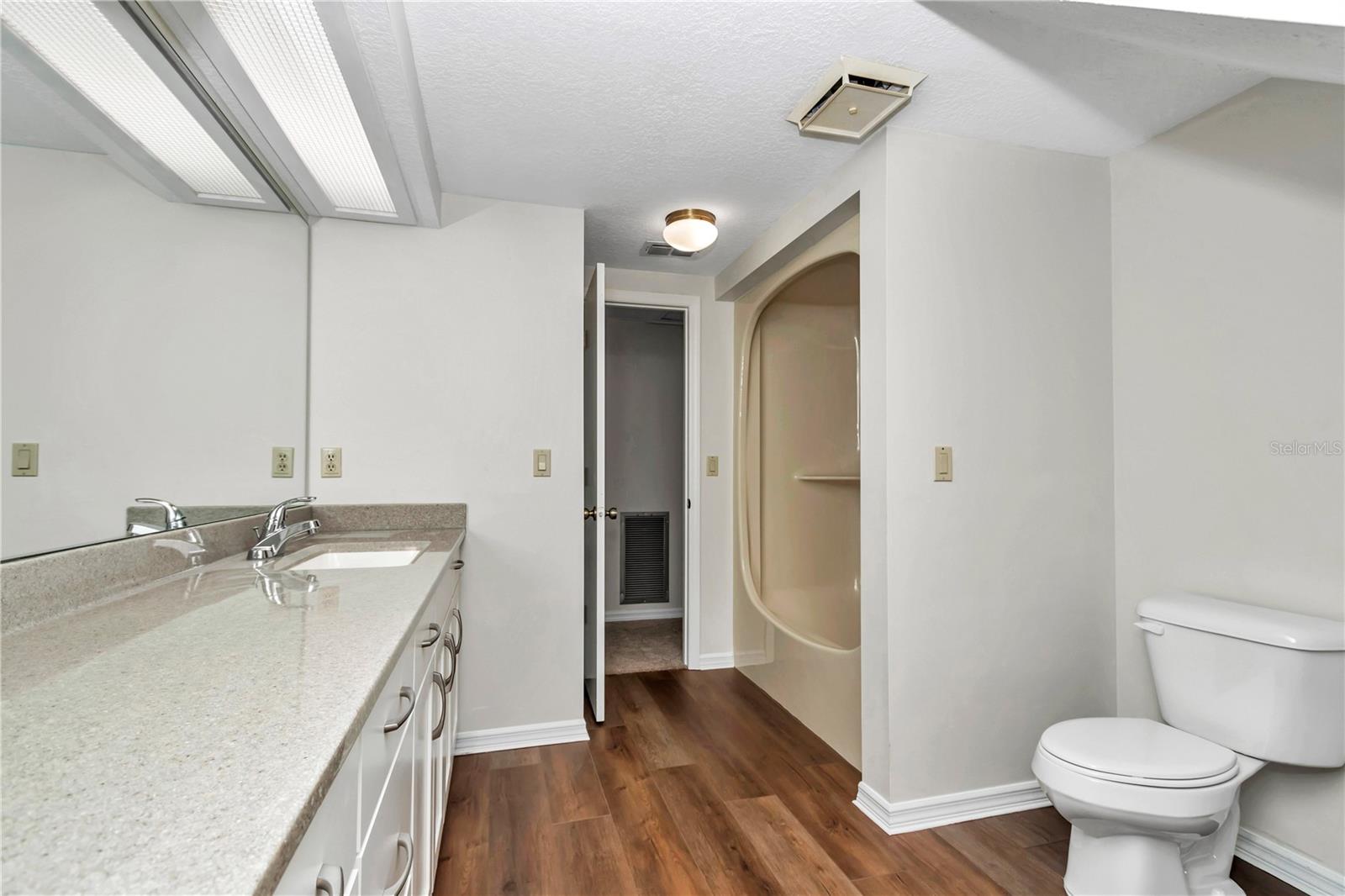 Image 41 of 60 For 8470 186th Street
