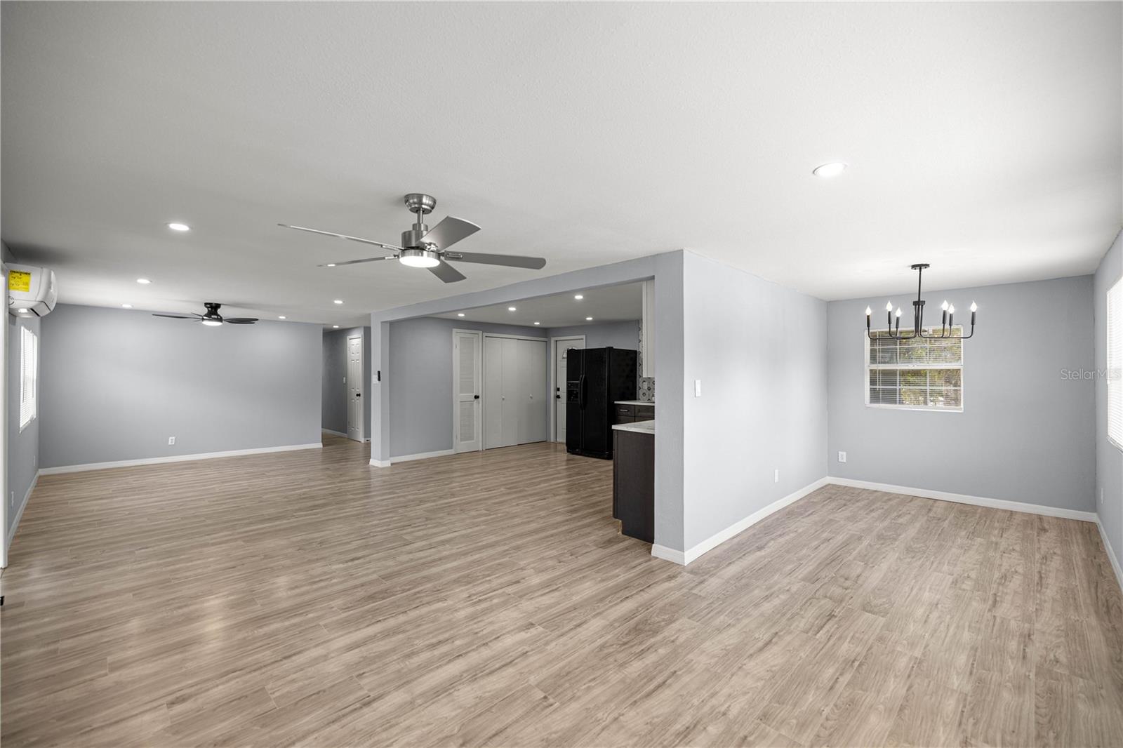 Image 10 of 37 For 2800 Mars Street