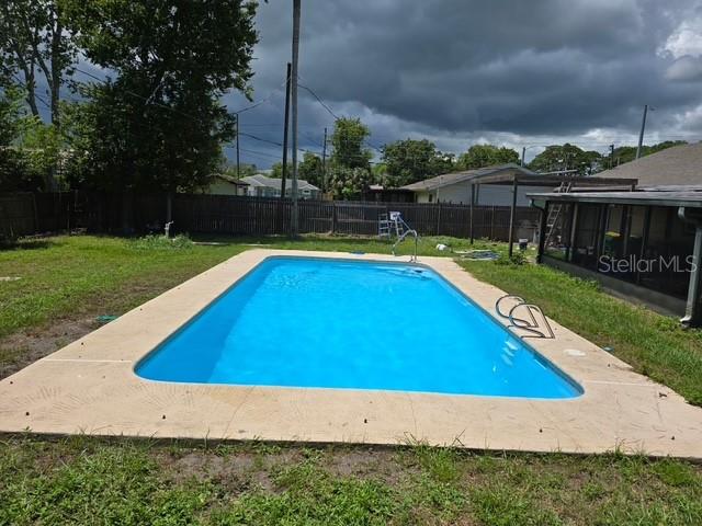 Image 20 of 35 For 4975 Fay Boulevard