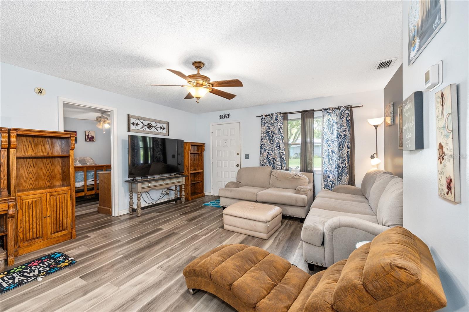 Image 11 of 35 For 2890 43rd Place