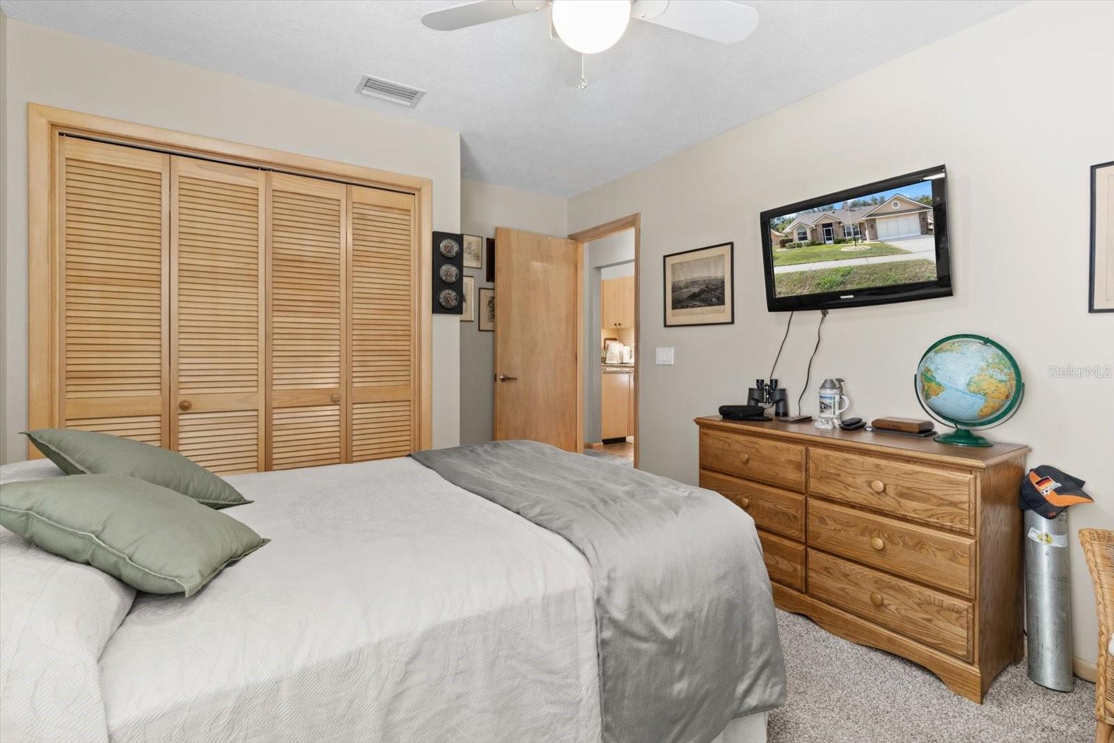 Image 20 of 49 For 6120 Misty Oak Terrace