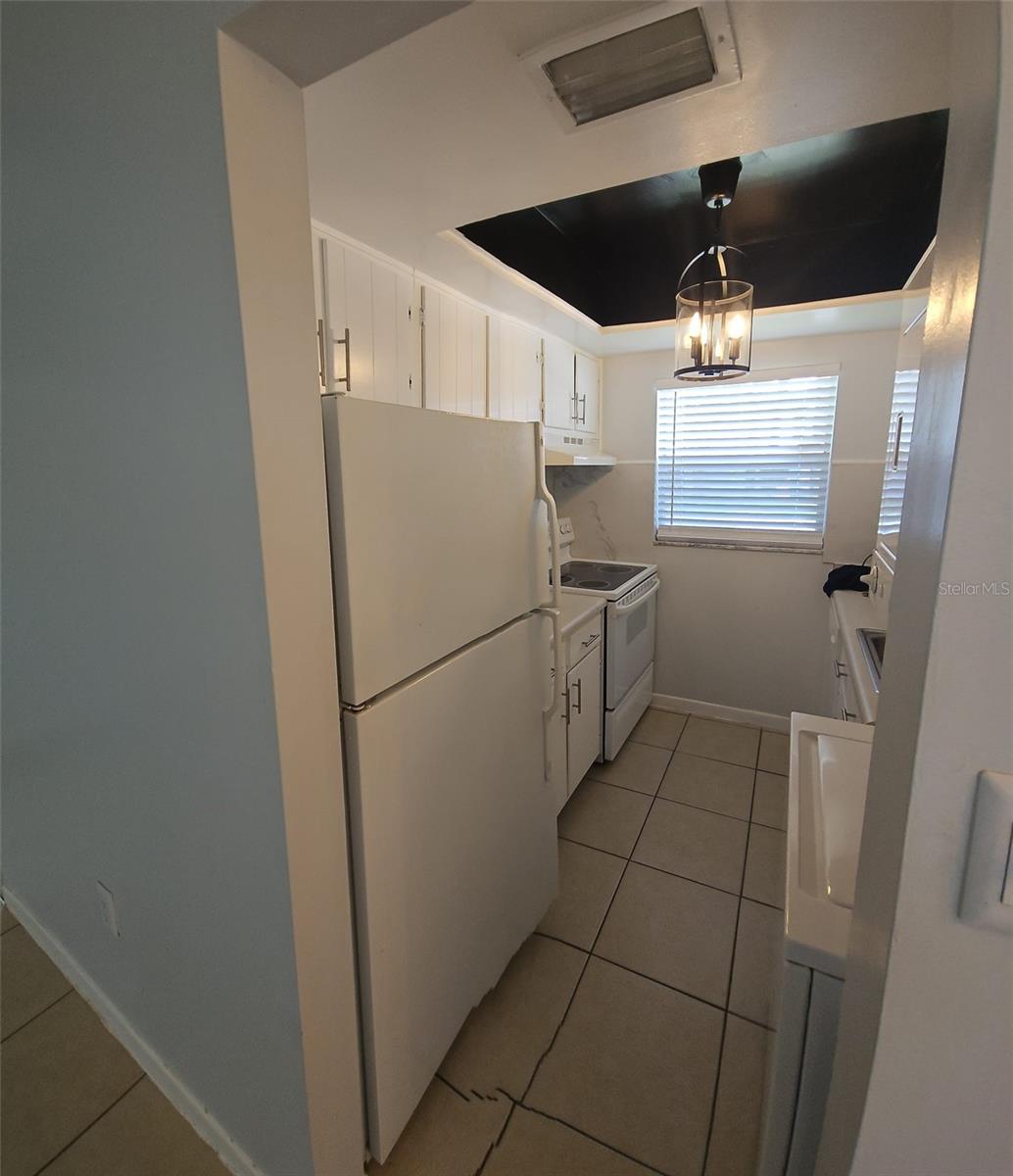 Image 7 of 8 For 1548 27 Street A