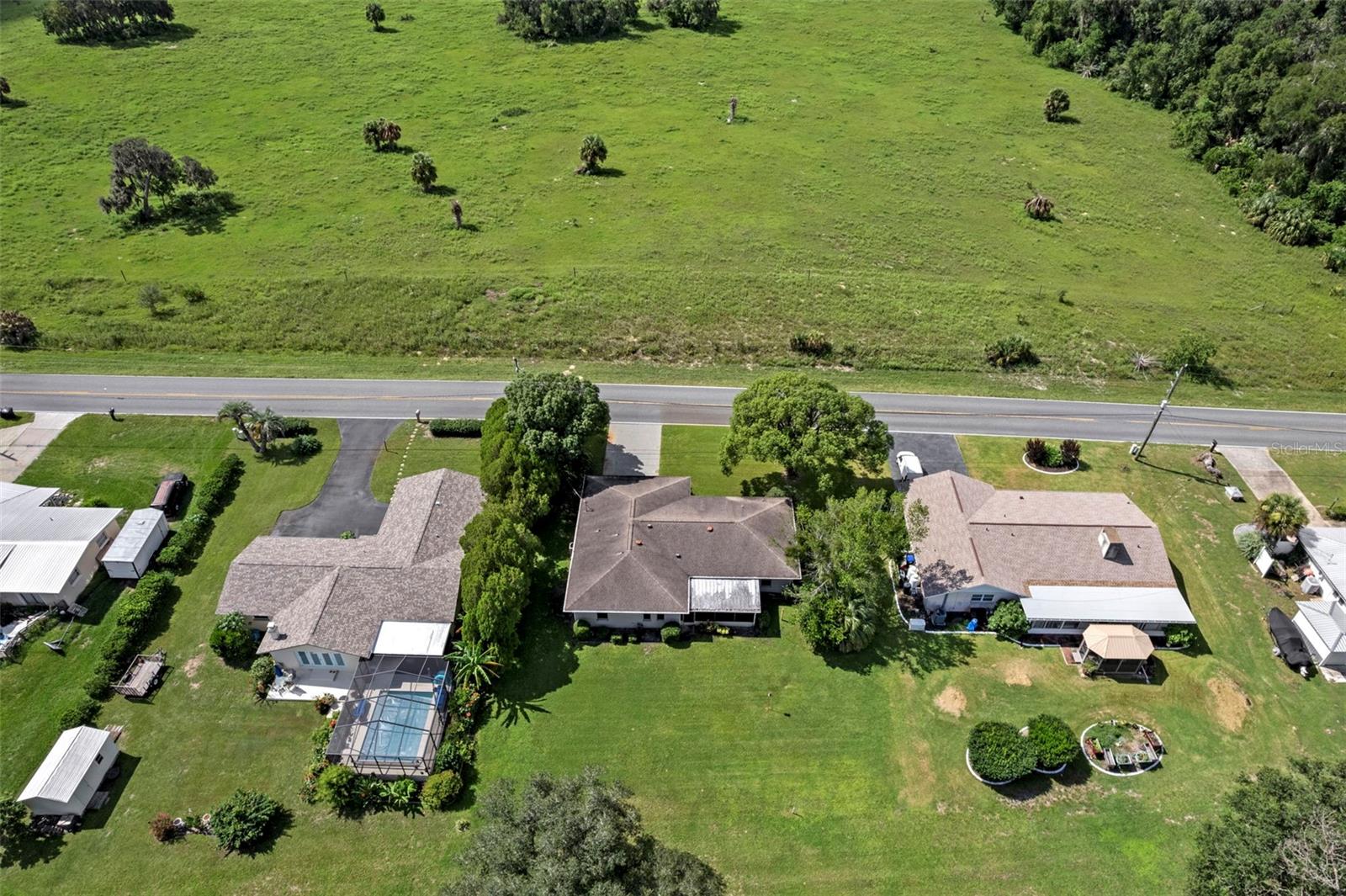 Image 11 of 49 For 8505 Sandpiper Drive