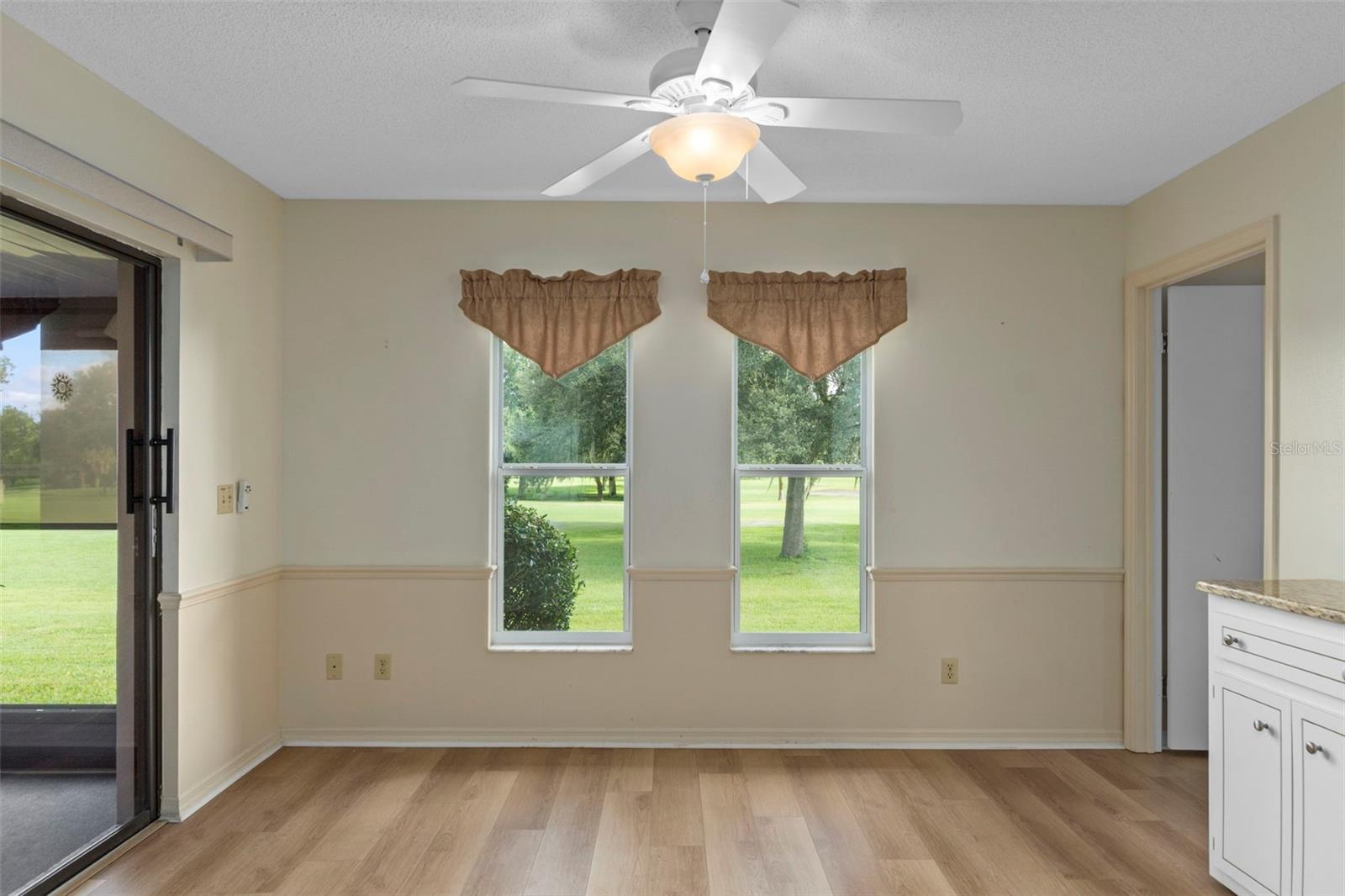 Image 25 of 49 For 8505 Sandpiper Drive