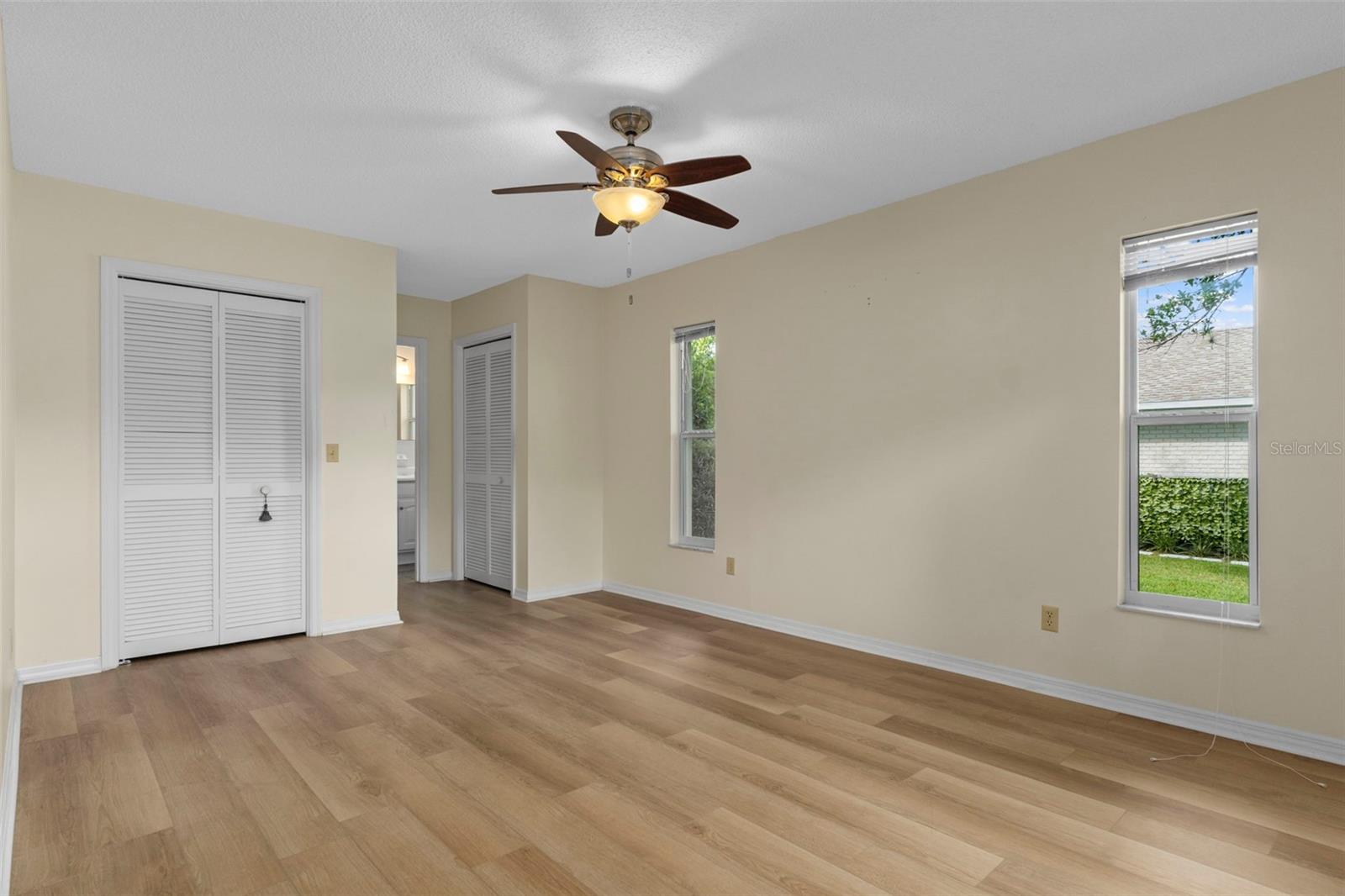 Image 28 of 49 For 8505 Sandpiper Drive