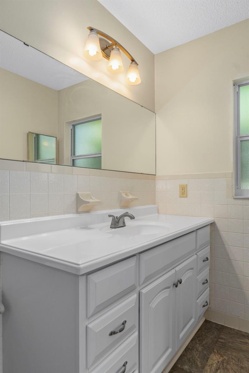 Image 32 of 49 For 8505 Sandpiper Drive