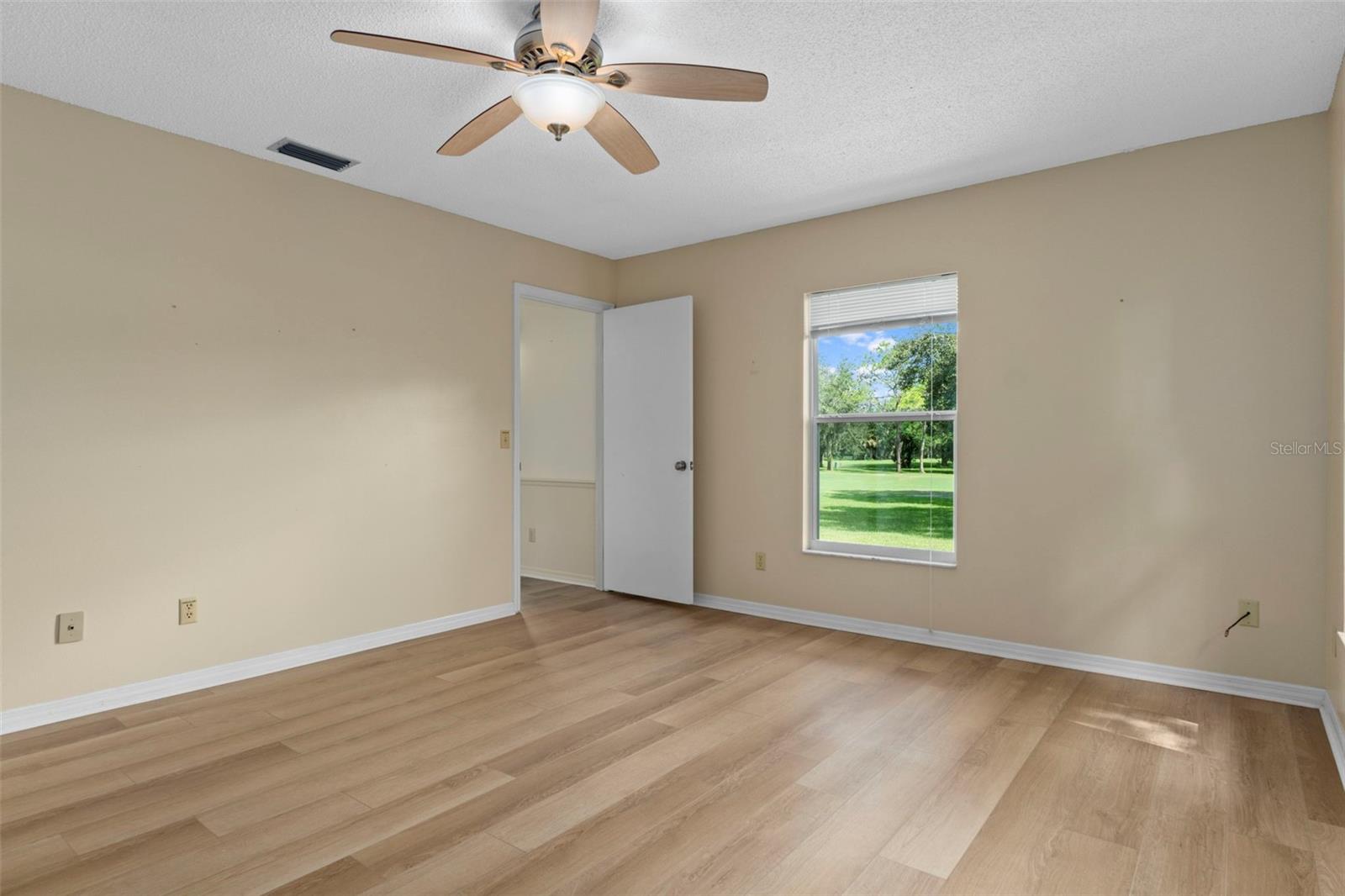 Image 35 of 49 For 8505 Sandpiper Drive