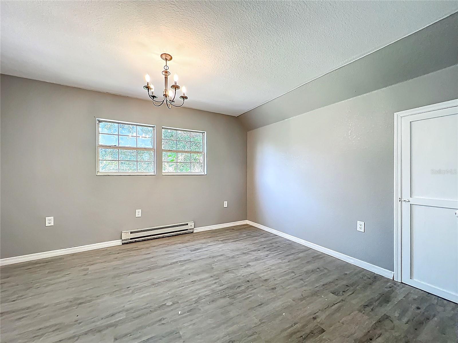 Image 15 of 46 For 13691 Hwy 25