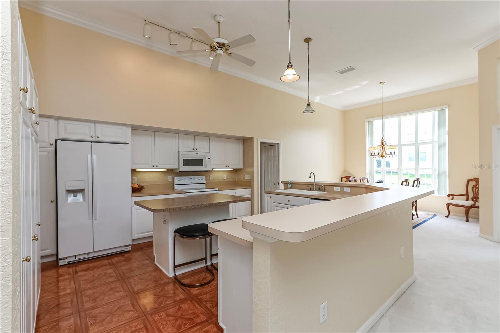 Image 12 of 73 For 11127 73rd Circle