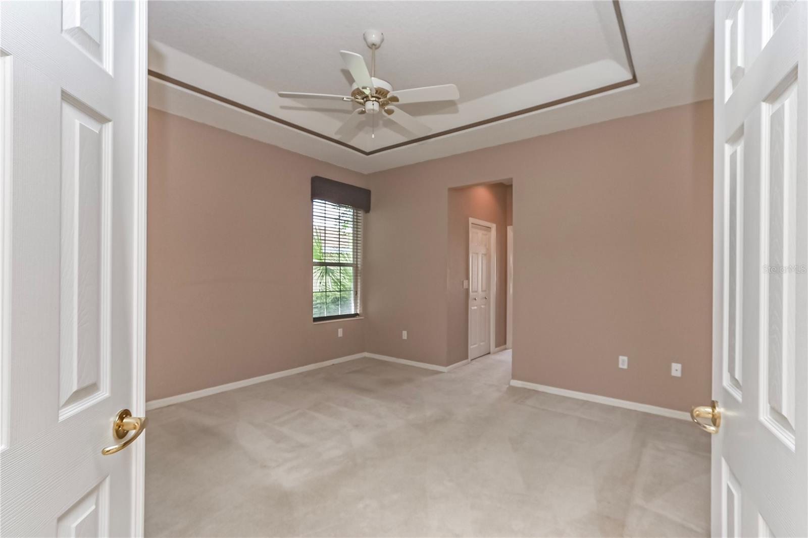 Image 19 of 73 For 11127 73rd Circle