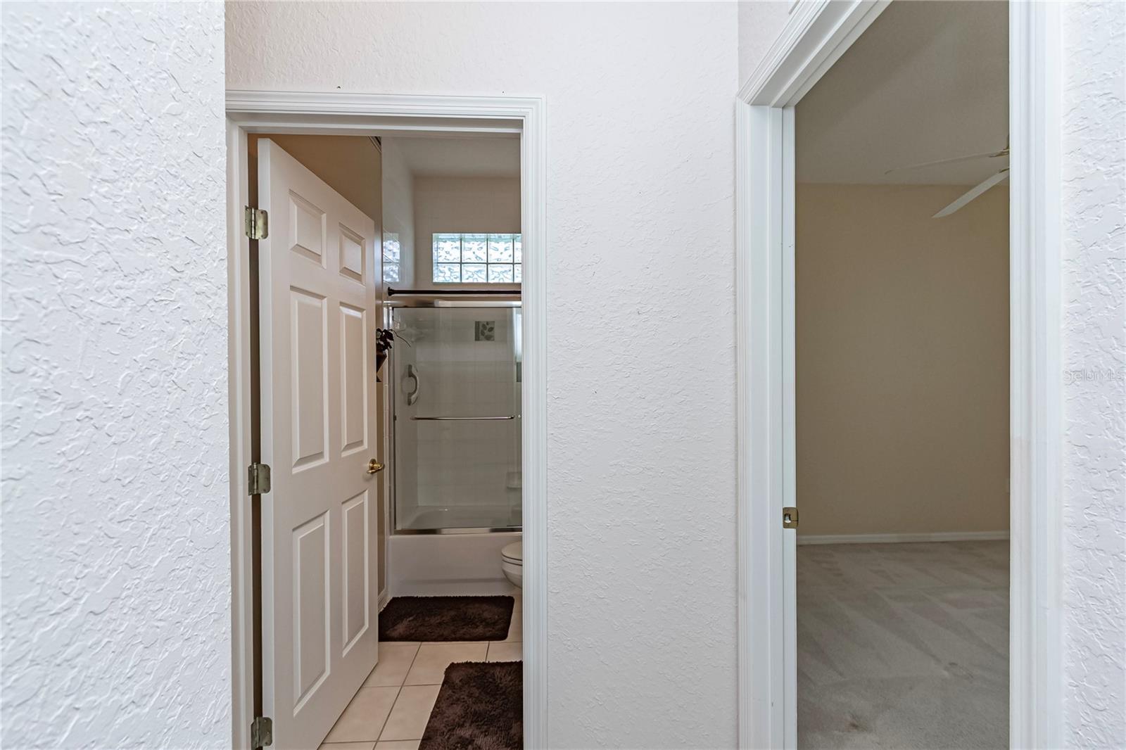 Image 29 of 73 For 11127 73rd Circle