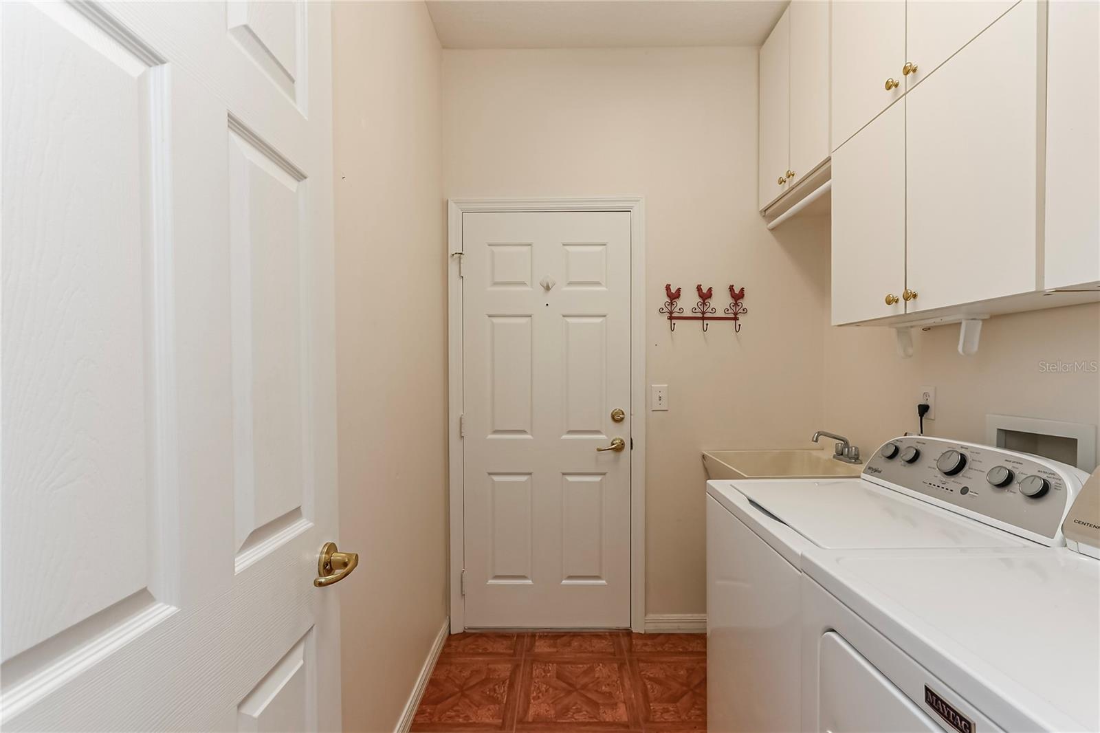 Image 35 of 73 For 11127 73rd Circle