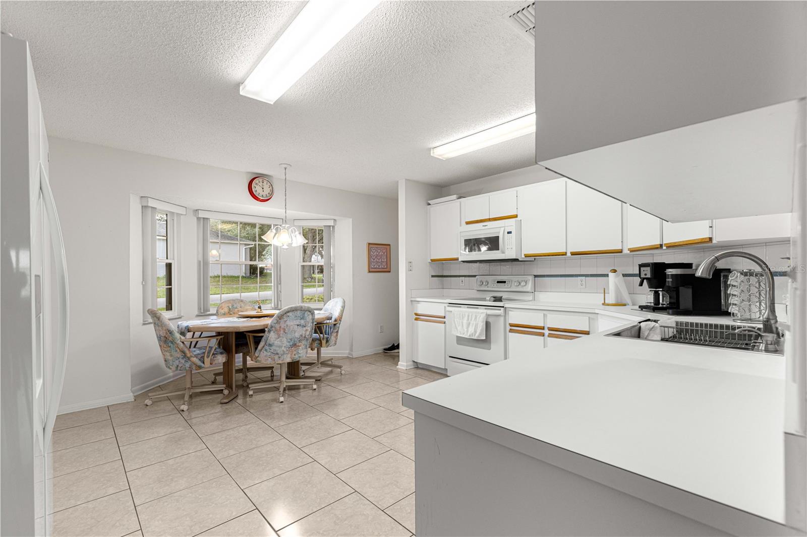 Image 12 of 47 For 9790 99th Avenue