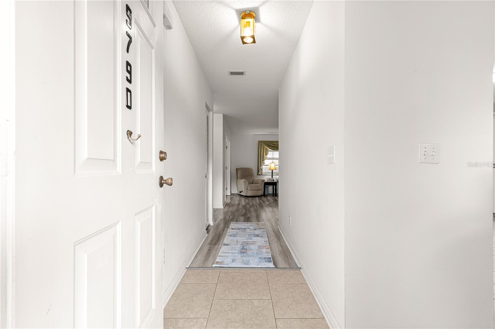 Image 7 of 47 For 9790 99th Avenue