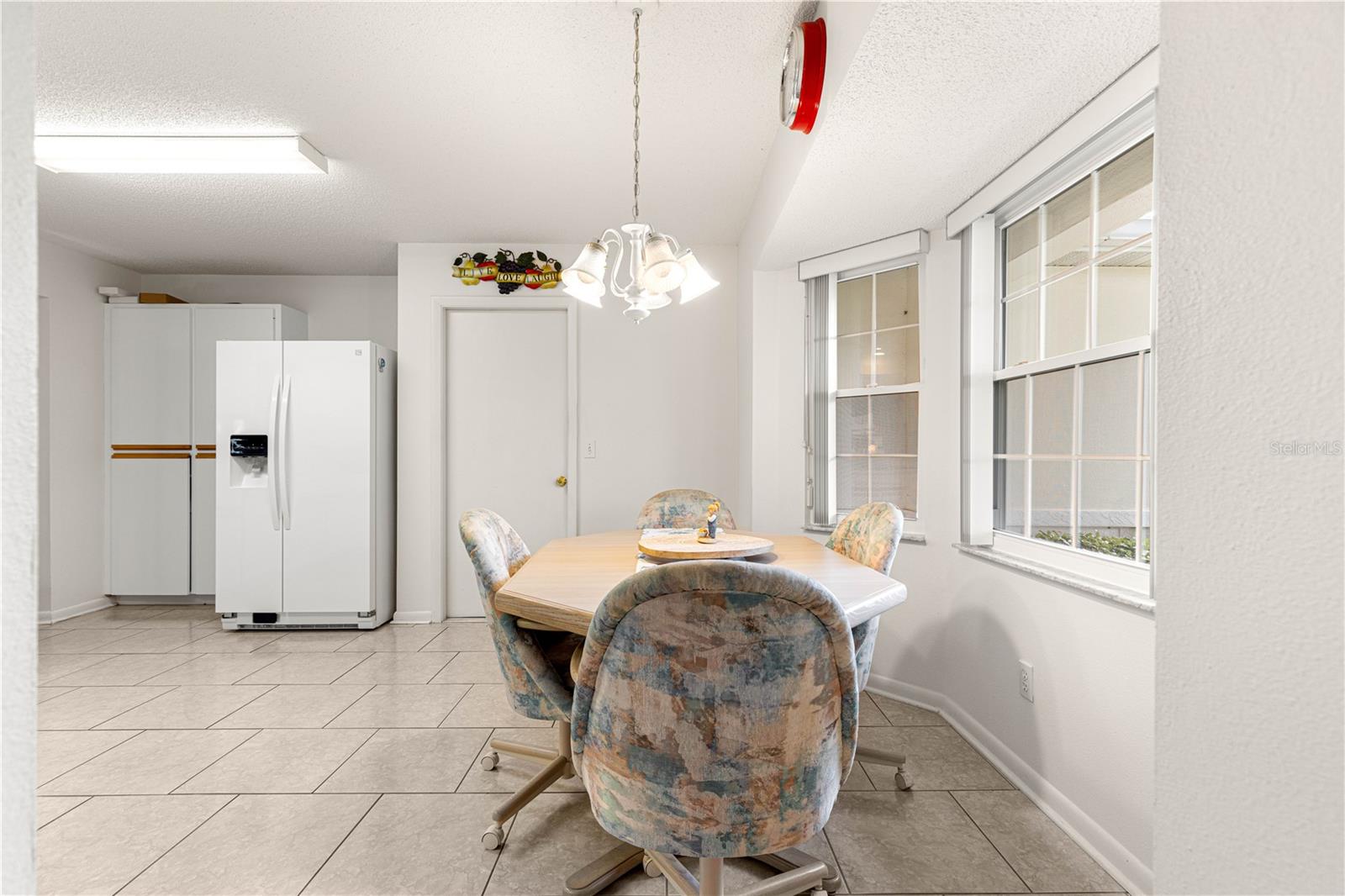 Image 8 of 47 For 9790 99th Avenue