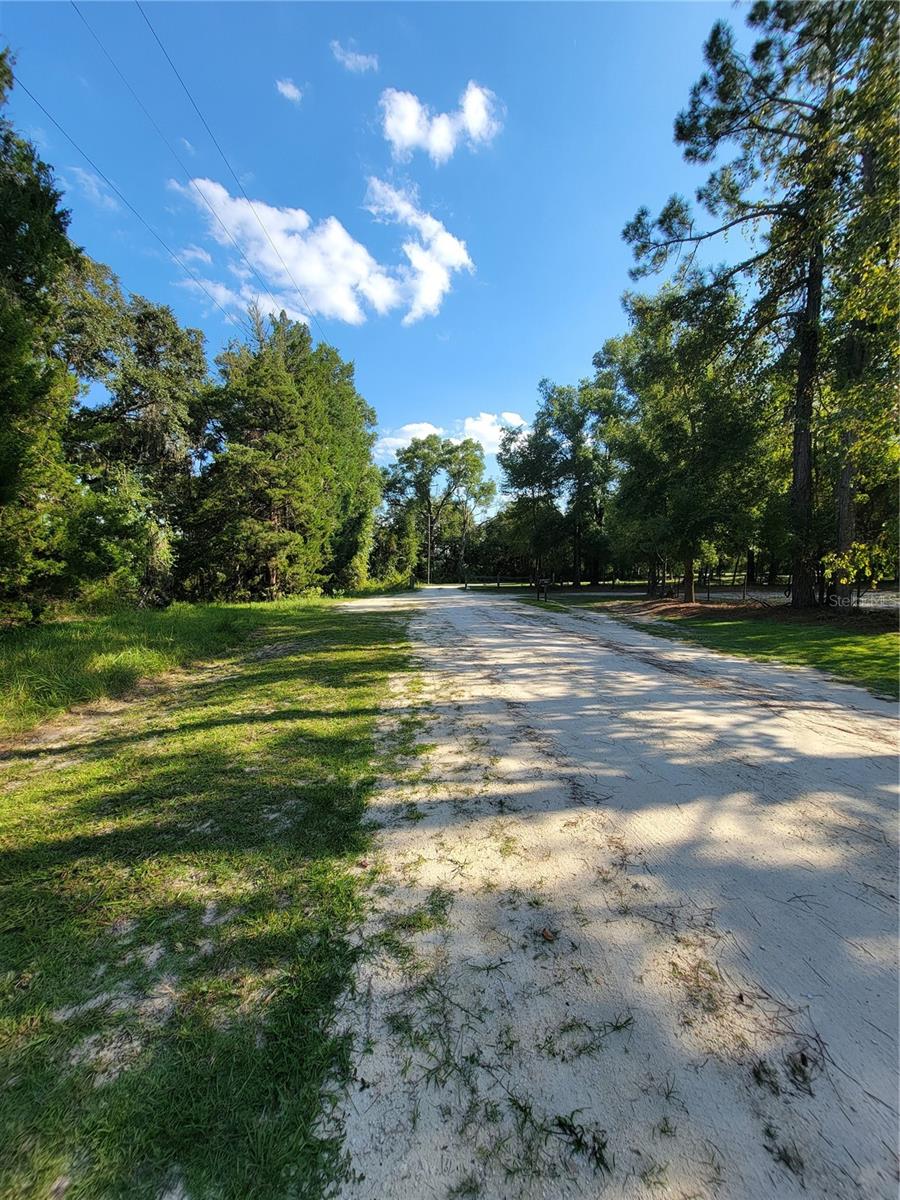 Image 16 of 22 For 565 833rd Street