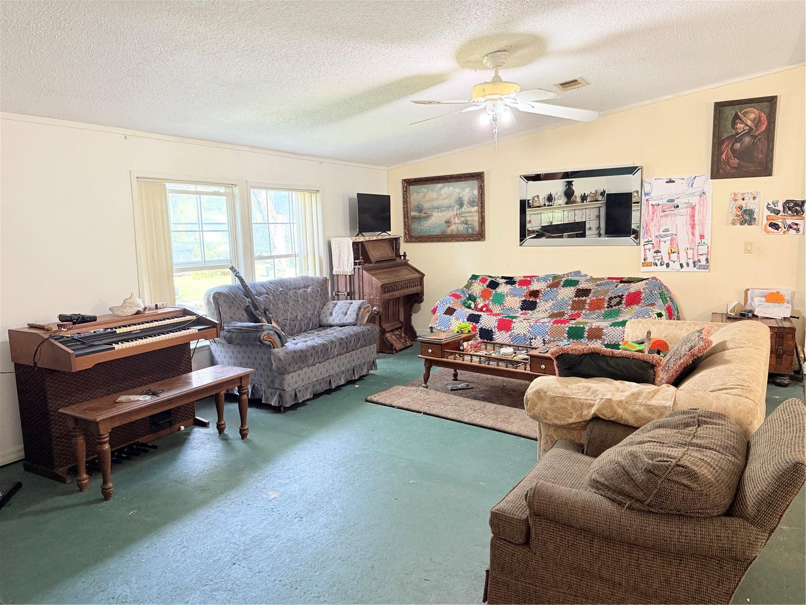 Image 4 of 34 For 14000 47th Avenue