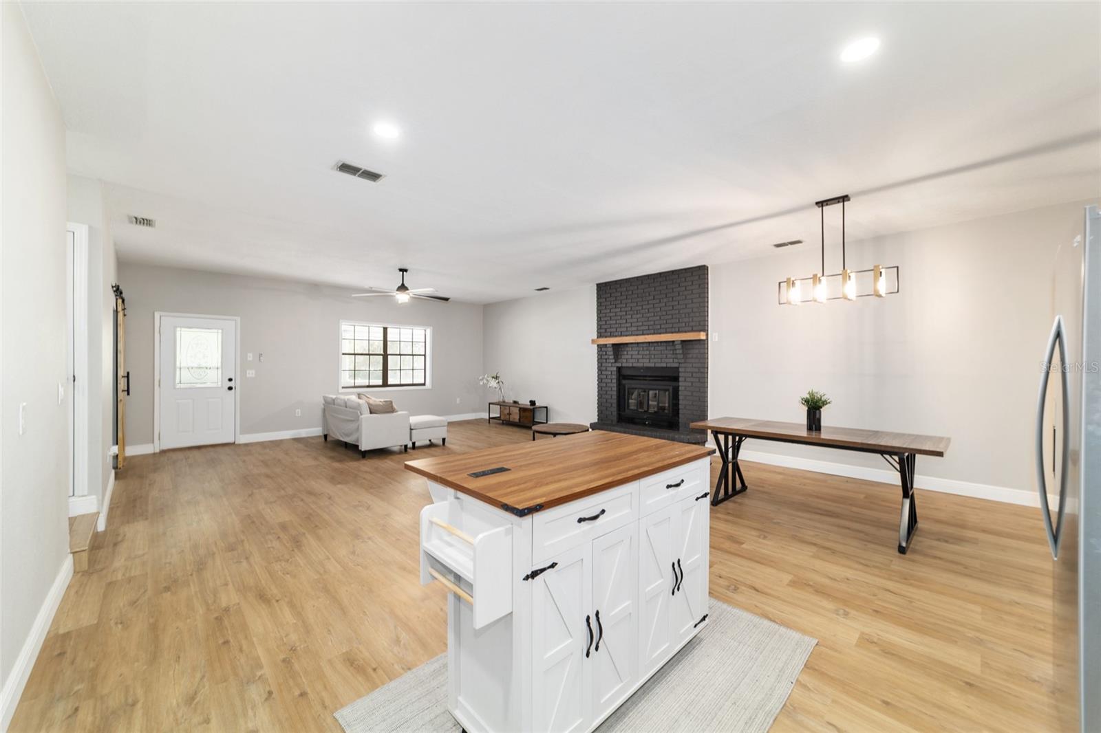 Image 30 of 73 For 616 31st Terrace