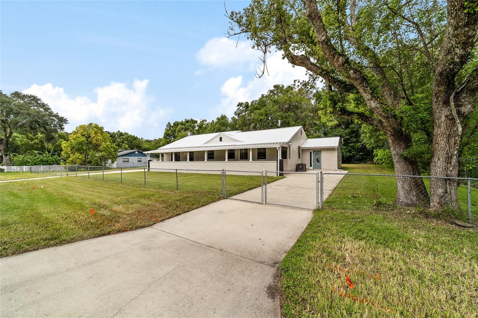 Image 4 of 73 For 616 31st Terrace
