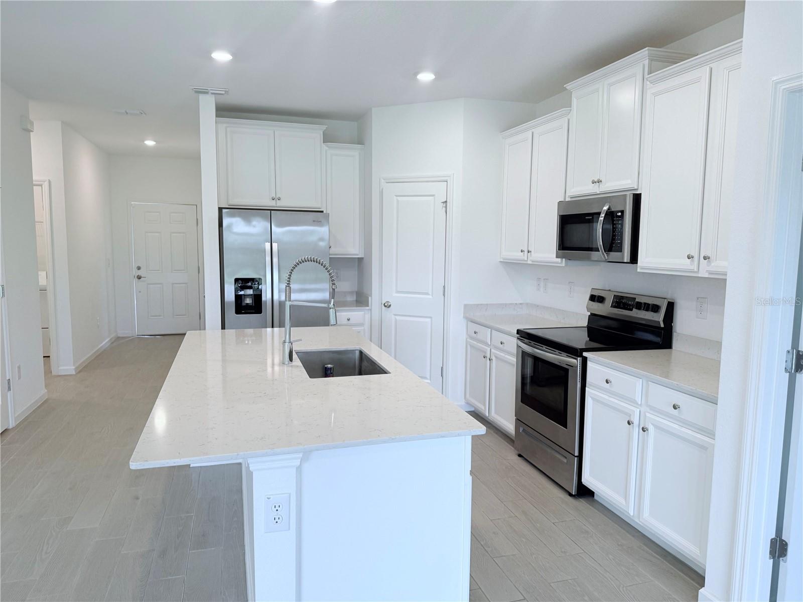 Image 7 of 20 For 9325 58th Circle