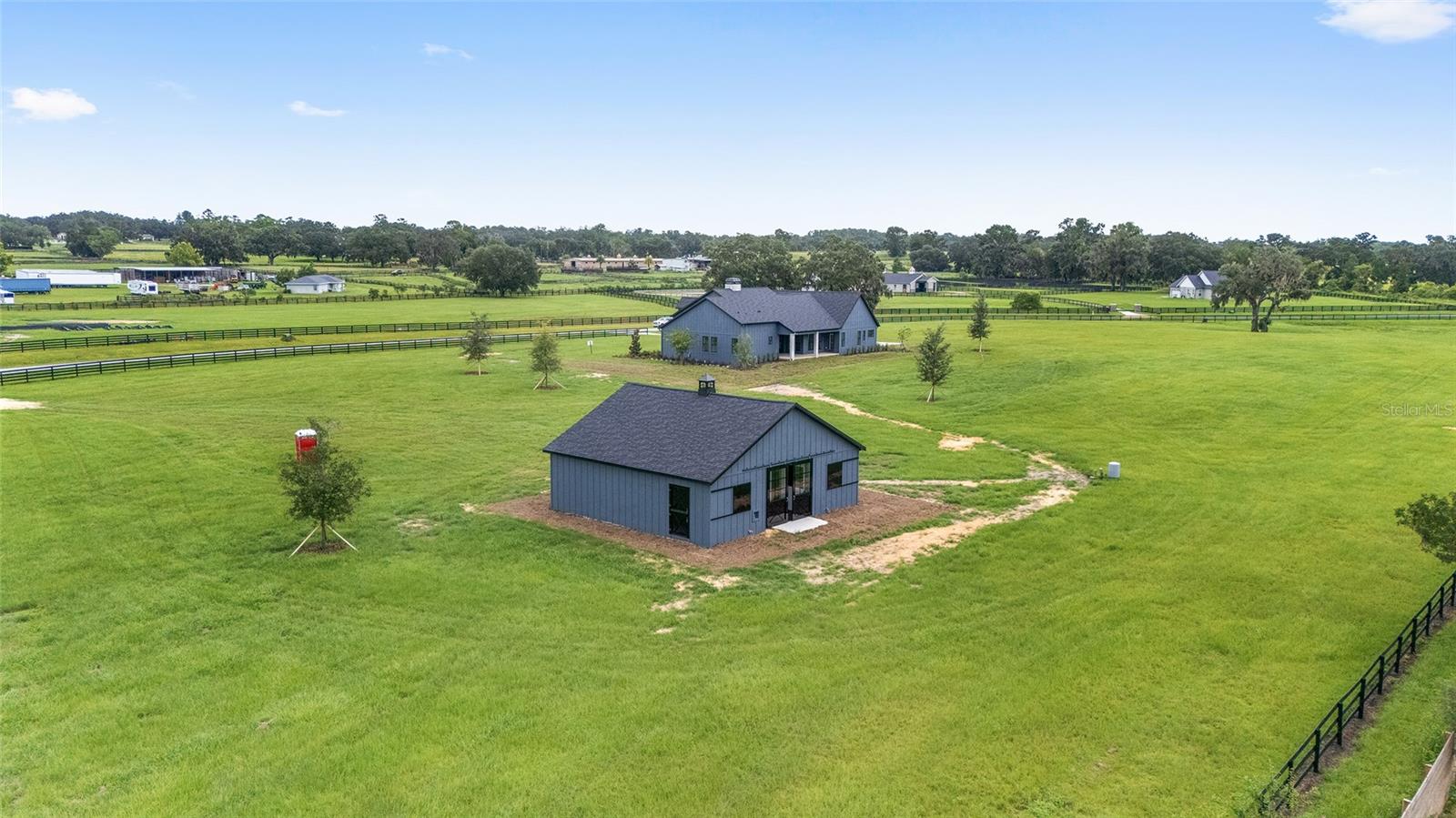 Image 6 of 53 For 11324 50 Lane