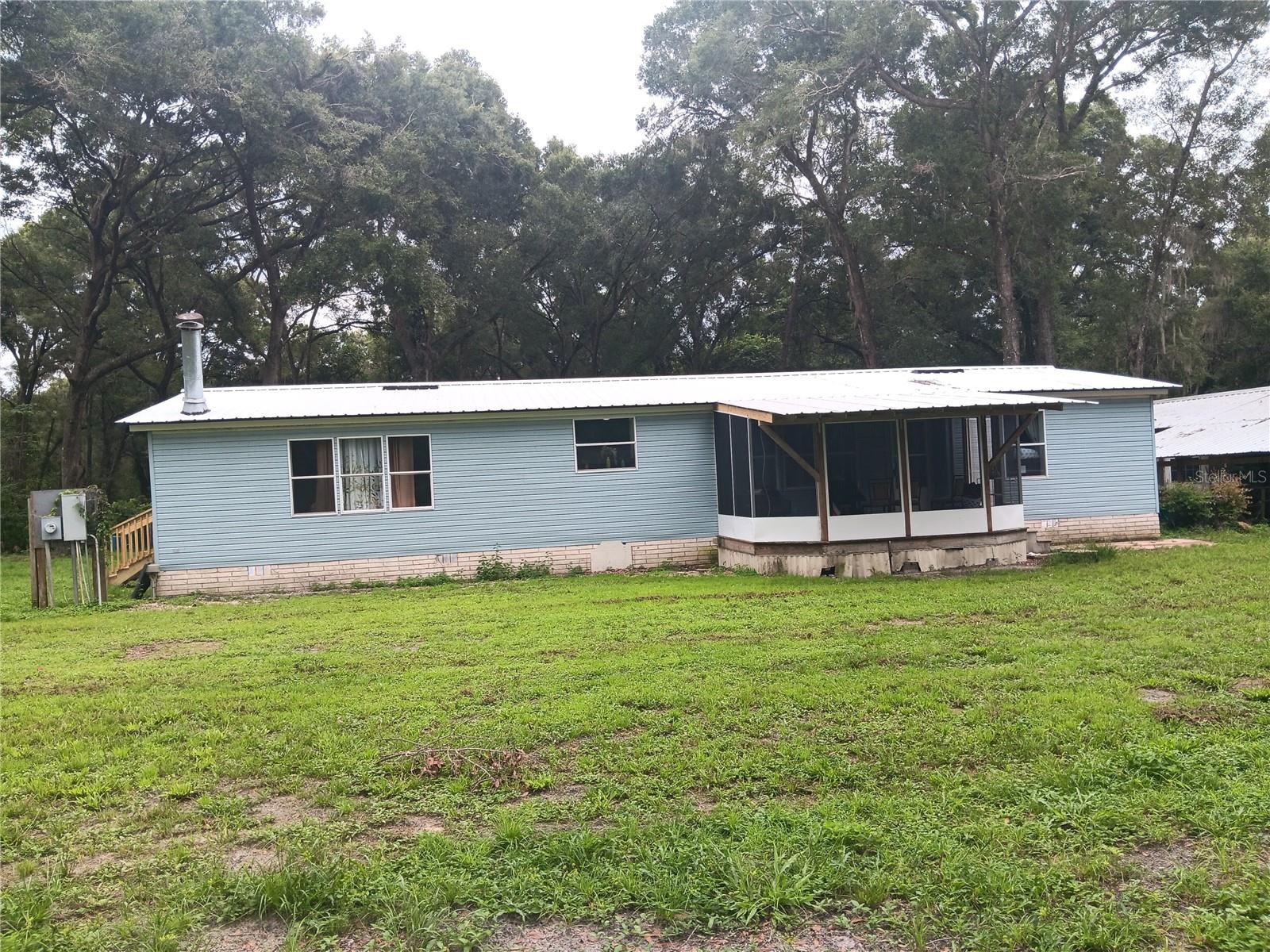 Image 3 of 68 For 17749 28th Court