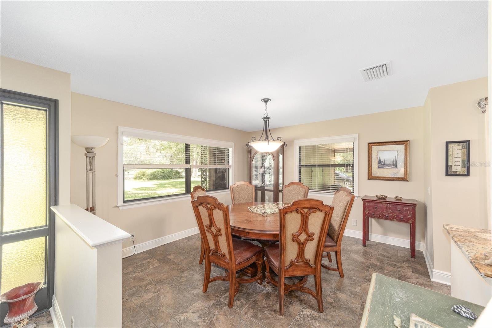 Listing photo id 22 for 3200 97th Street Road