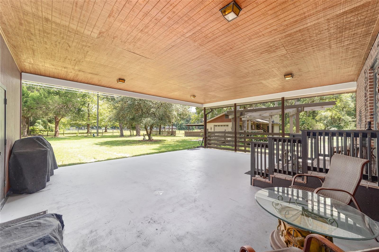 Listing photo id 42 for 3200 97th Street Road