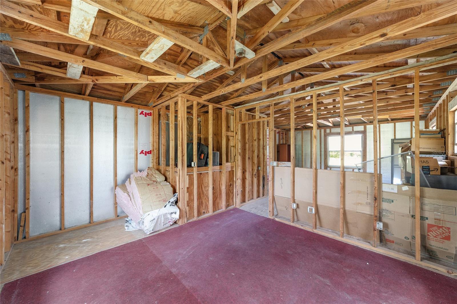 Listing photo id 51 for 3200 97th Street Road