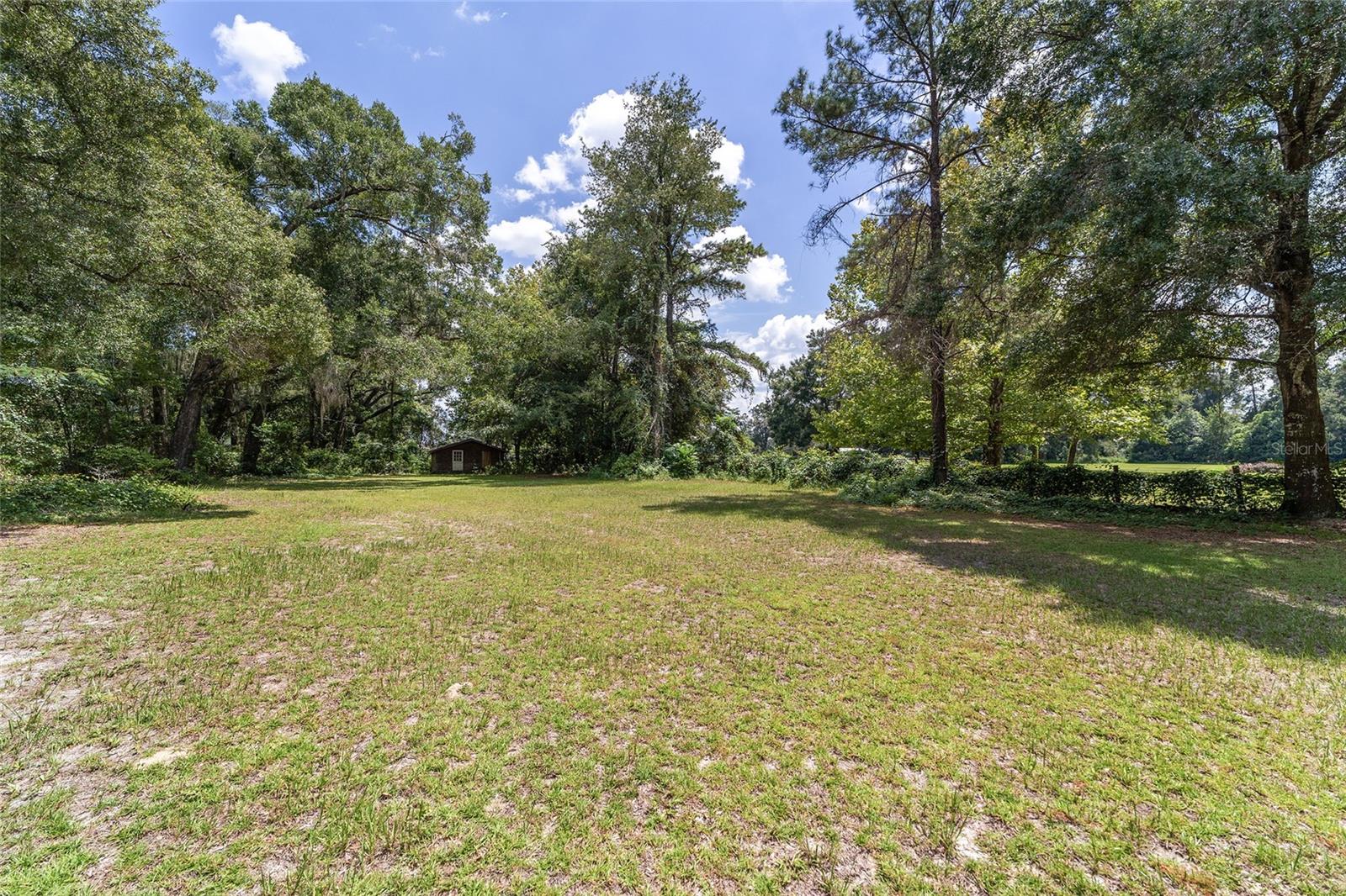 Listing photo id 56 for 3200 97th Street Road