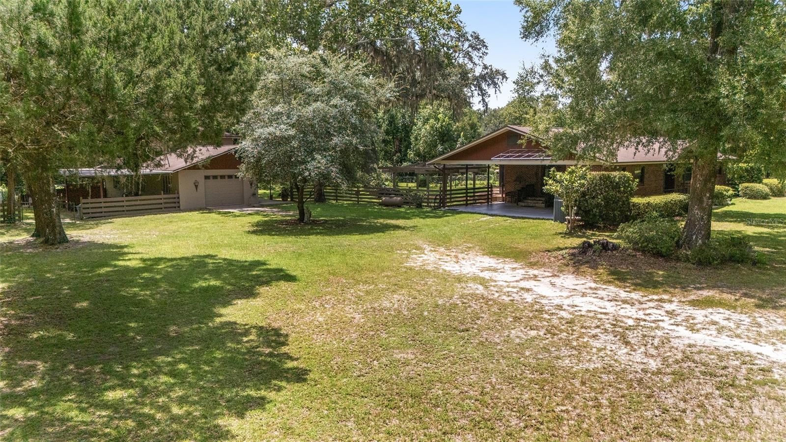 Listing photo id 57 for 3200 97th Street Road
