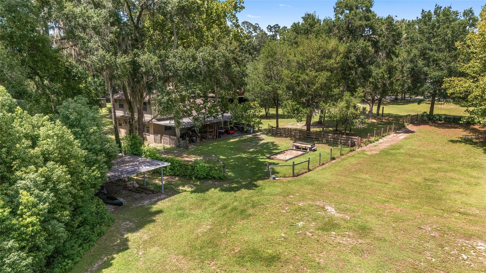 Listing photo id 61 for 3200 97th Street Road