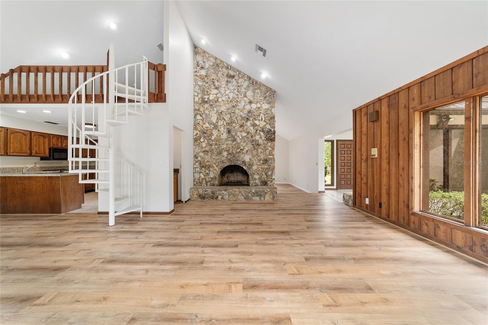 Image 15 of 92 For 165 55th Avenue