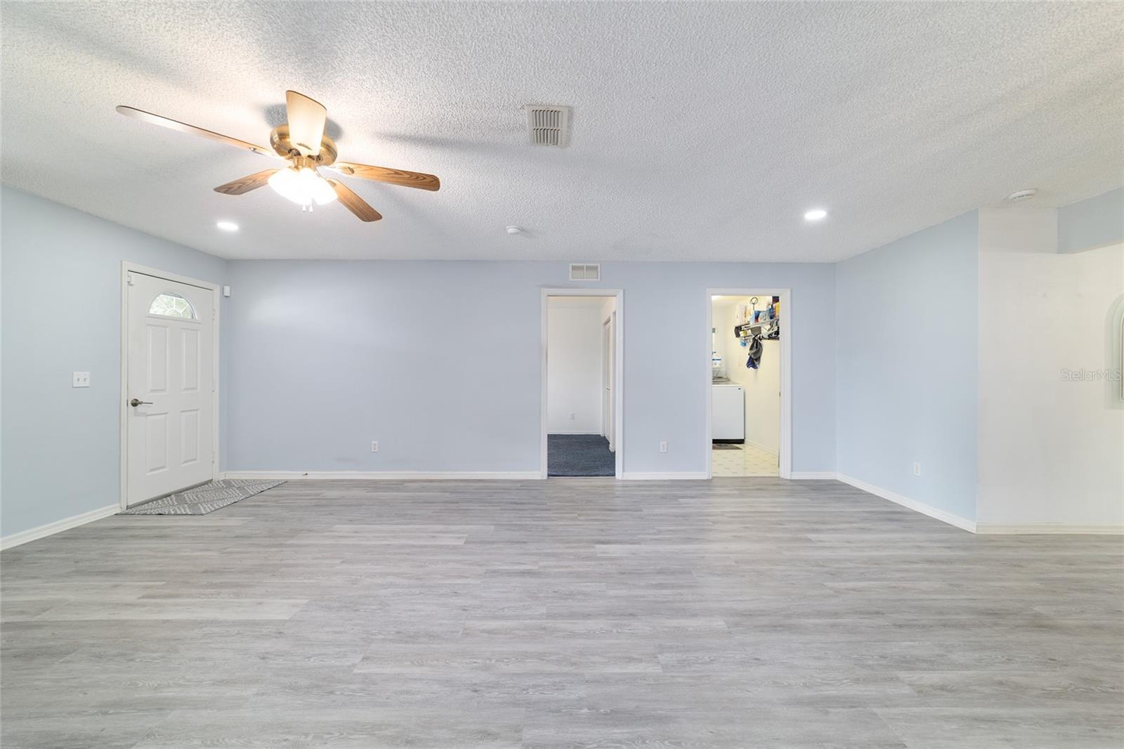Image 11 of 52 For 9662 97th Lane