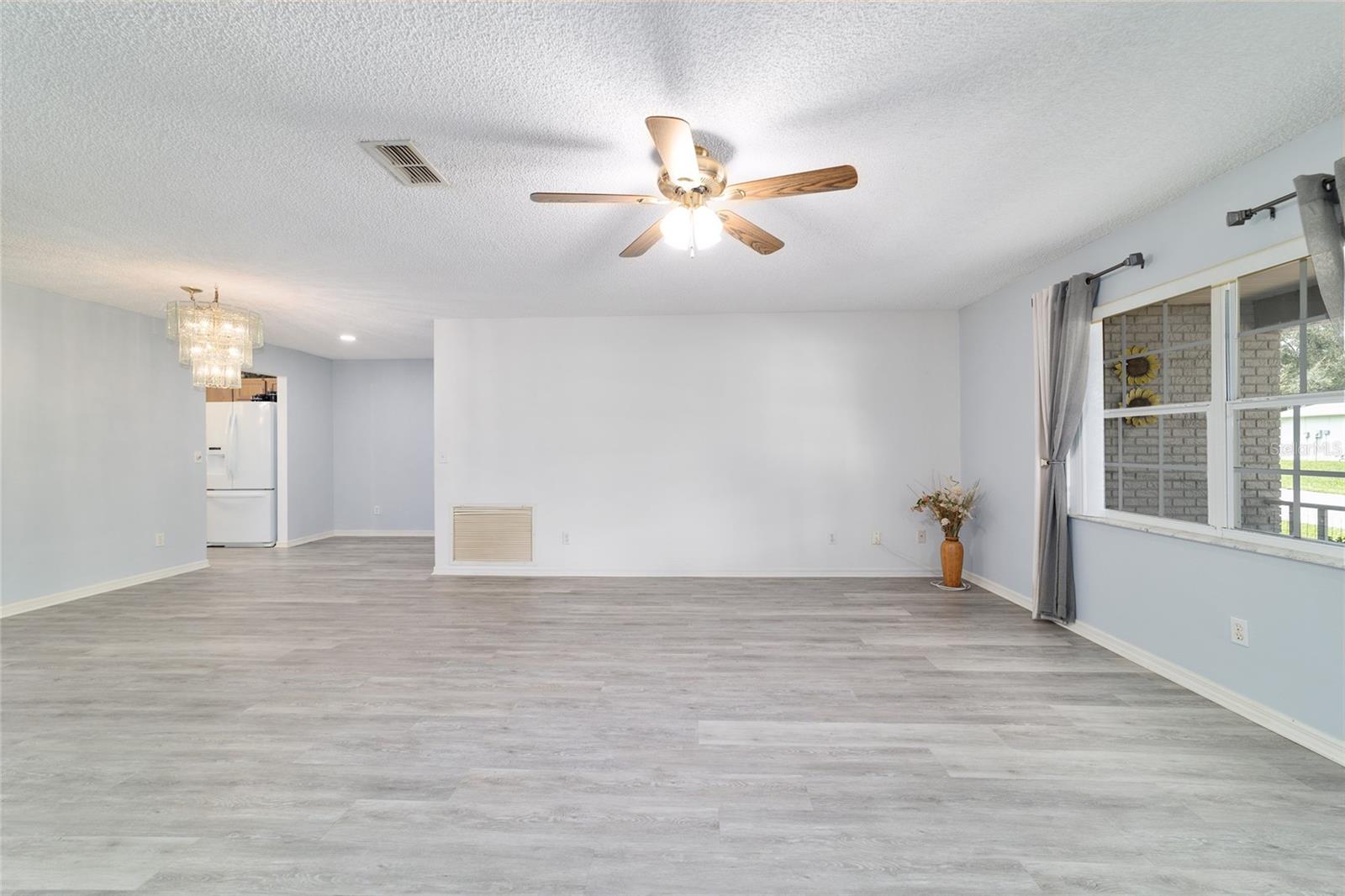 Image 16 of 52 For 9662 97th Lane