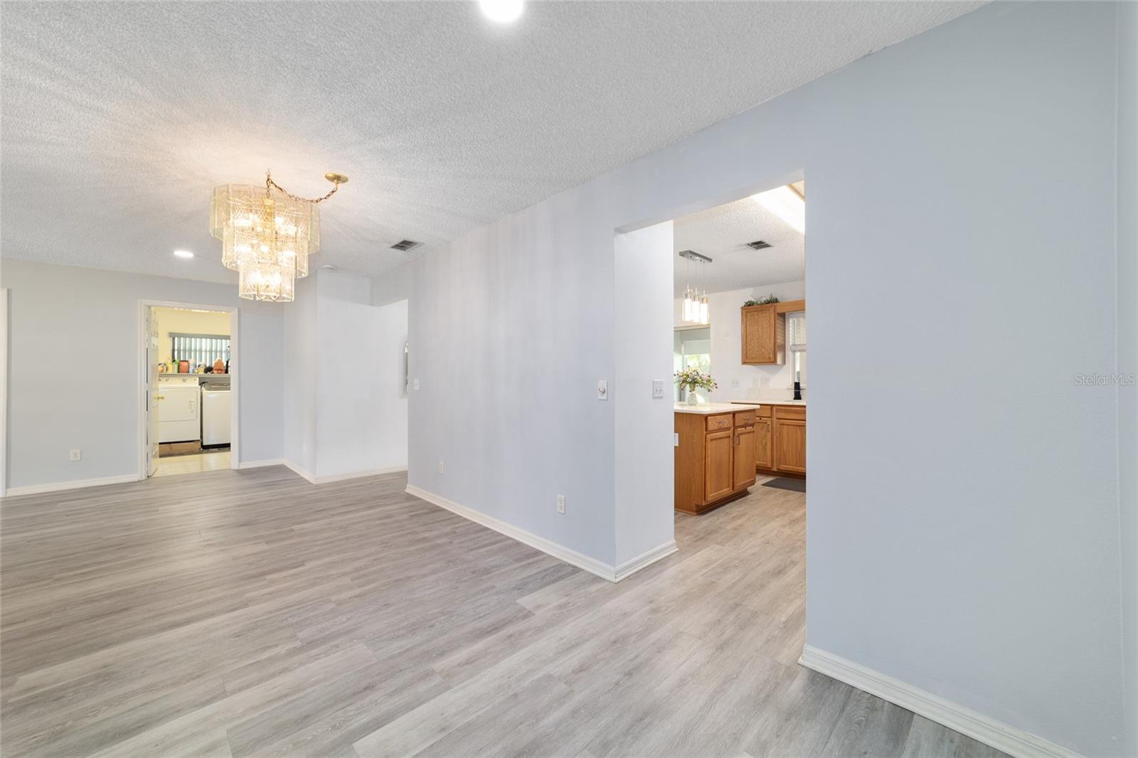 Image 18 of 52 For 9662 97th Lane