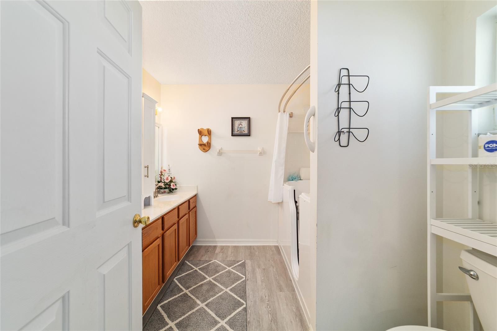 Image 34 of 52 For 9662 97th Lane