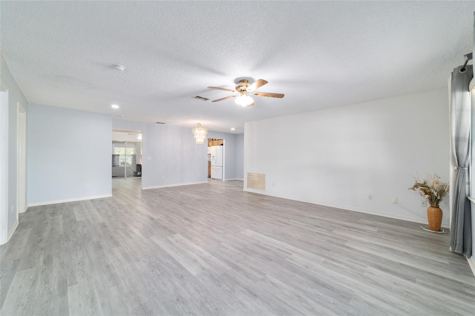 Image 8 of 52 For 9662 97th Lane