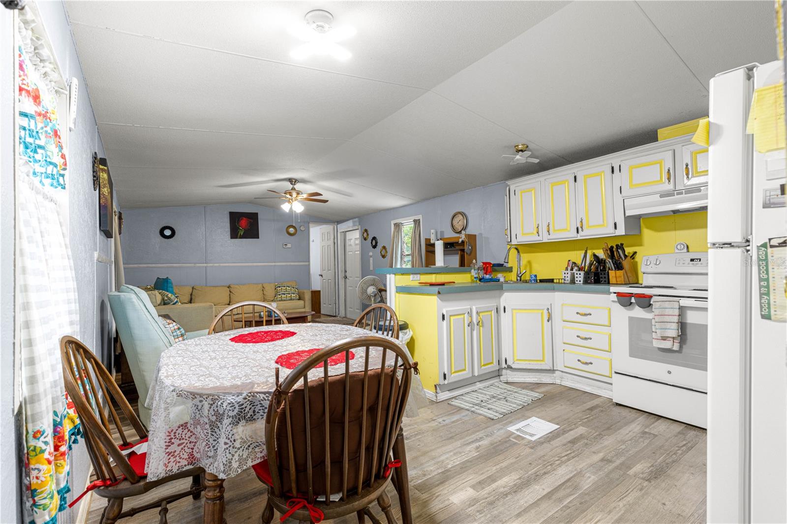 Image 10 of 39 For 5667 167th Avenue