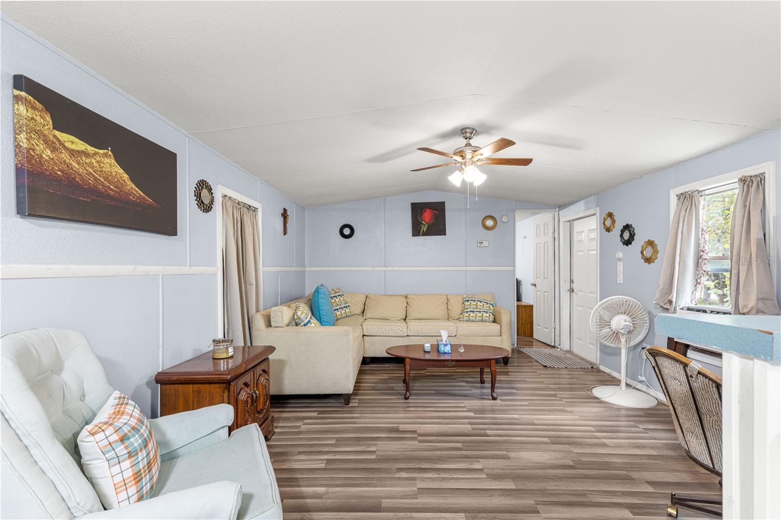 Image 6 of 39 For 5667 167th Avenue