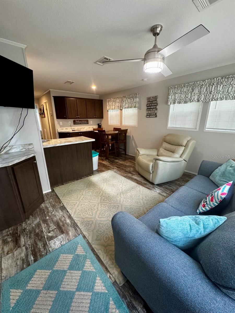 Image 4 of 43 For 14365 252nd Court Road 123